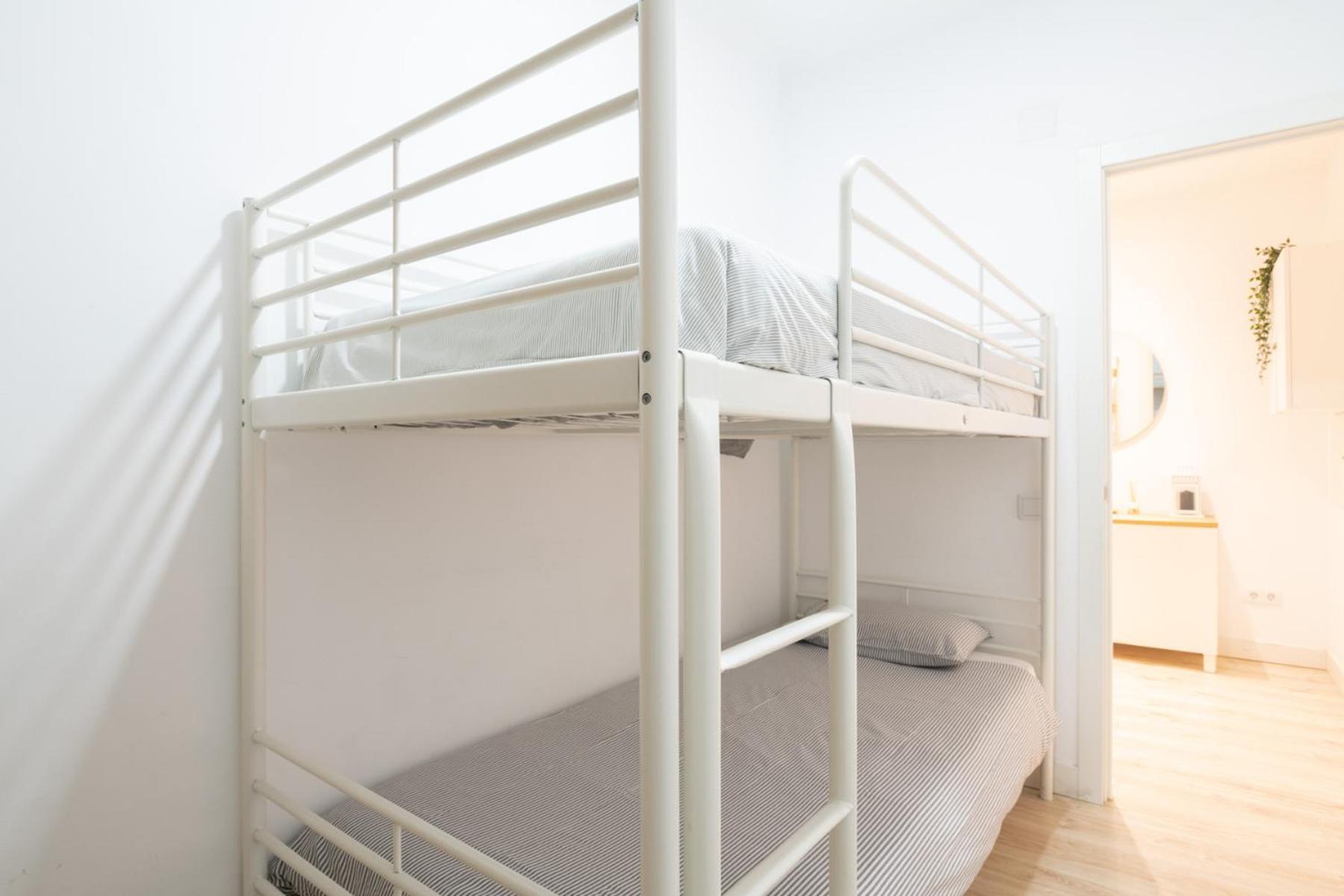 Apartamento Nuevo Con Encanto En Sagrada Familia Barcelona Ngoại thất bức ảnh